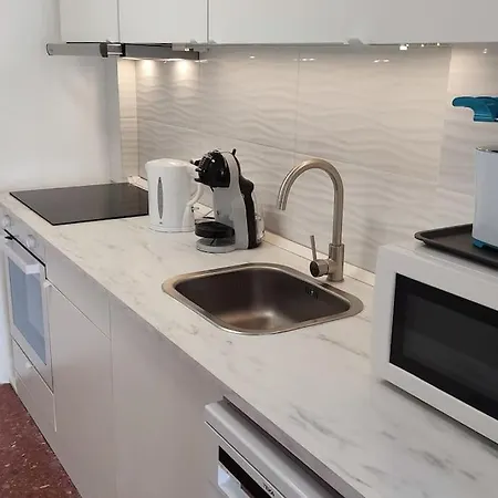 Calahonda Brand New Oceanfront Apartment *