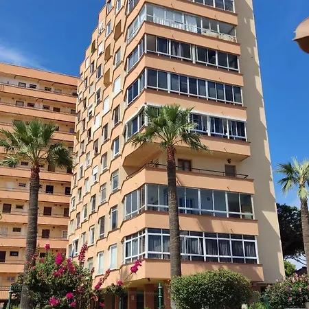 Calahonda Brand New Oceanfront * Sitio de Calahonda
