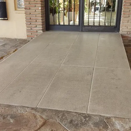 Apartment Calahonda Brand New Oceanfront